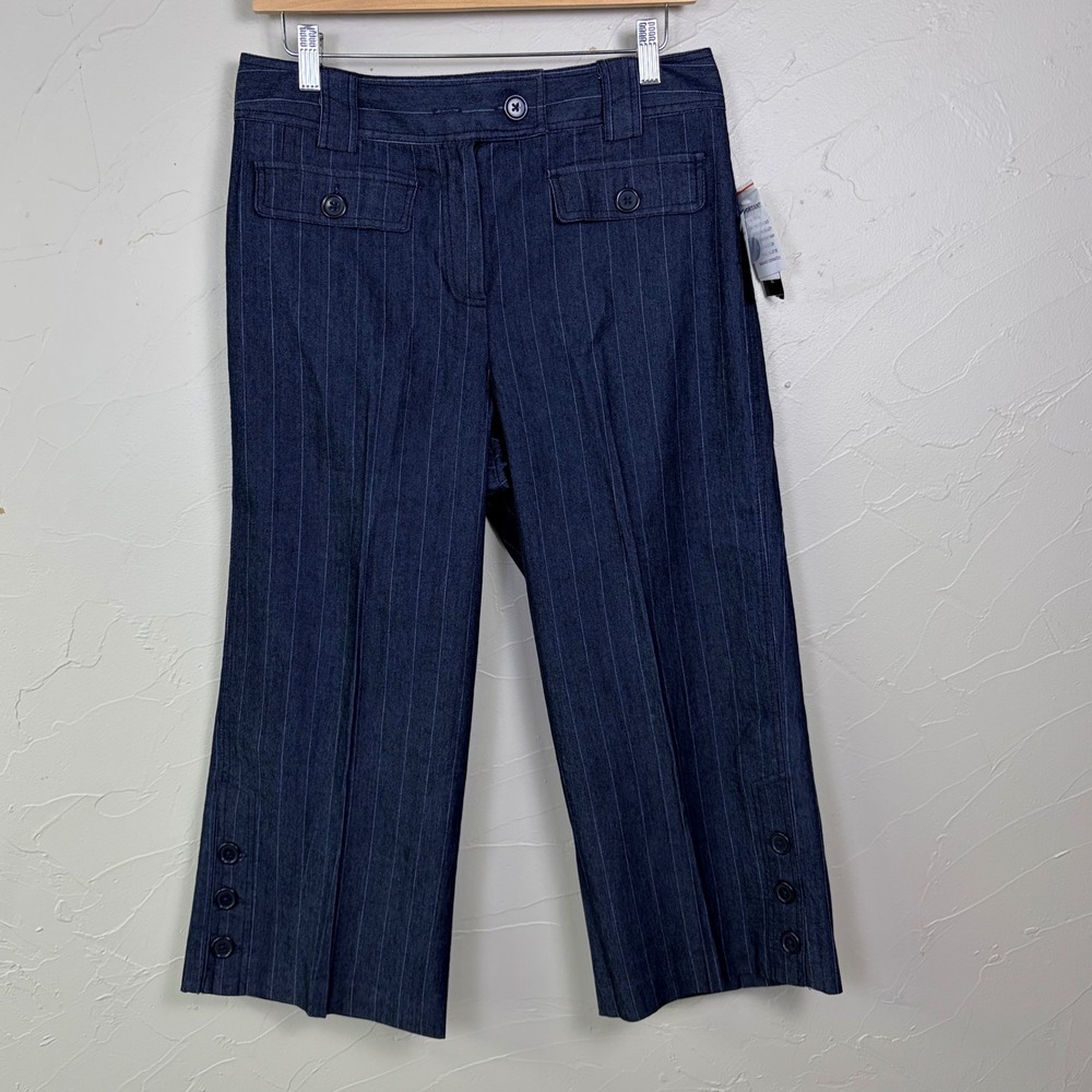 Larry Levine Pinstripe Cropped Capris Womens 8‎ Blue Stretch Button Cuff Office